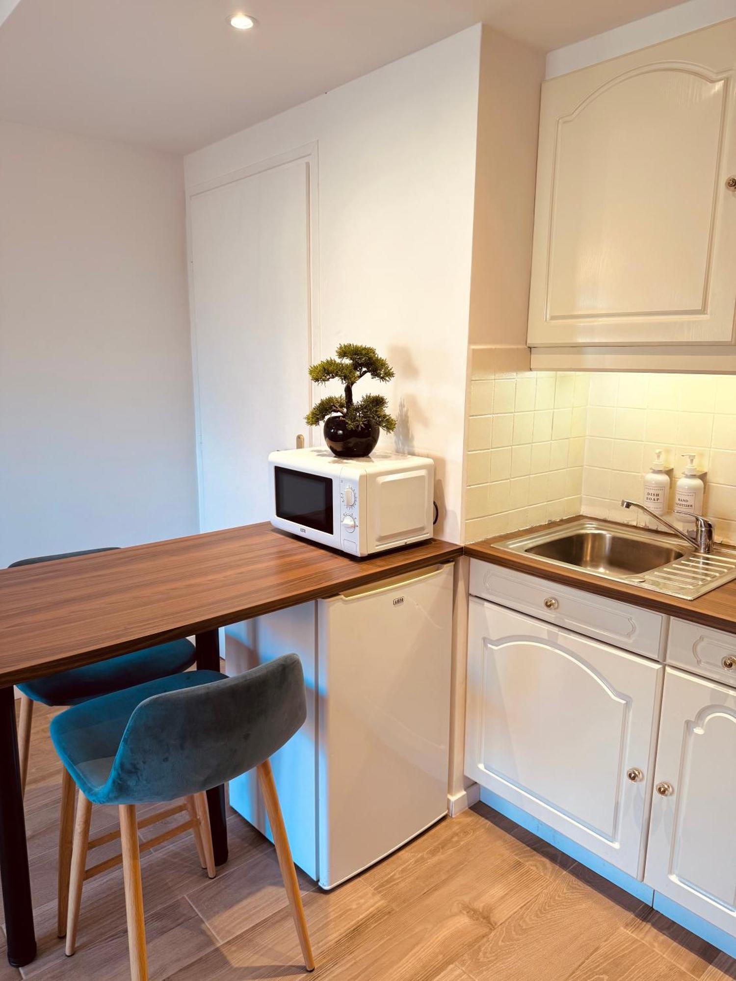Claelle Appartment - 200M Beach Mandelieu La Napoule Bagian luar foto