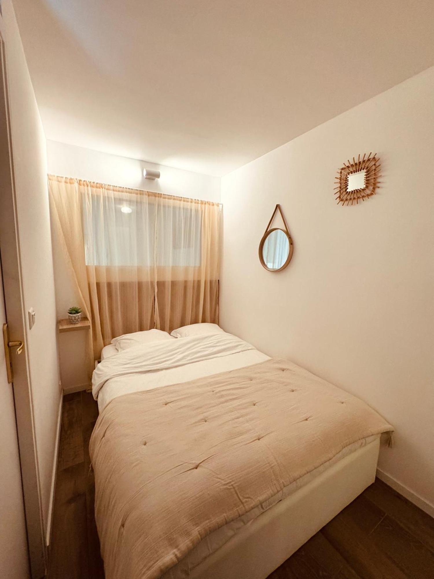 Claelle Appartment - 200M Beach Mandelieu La Napoule Bagian luar foto