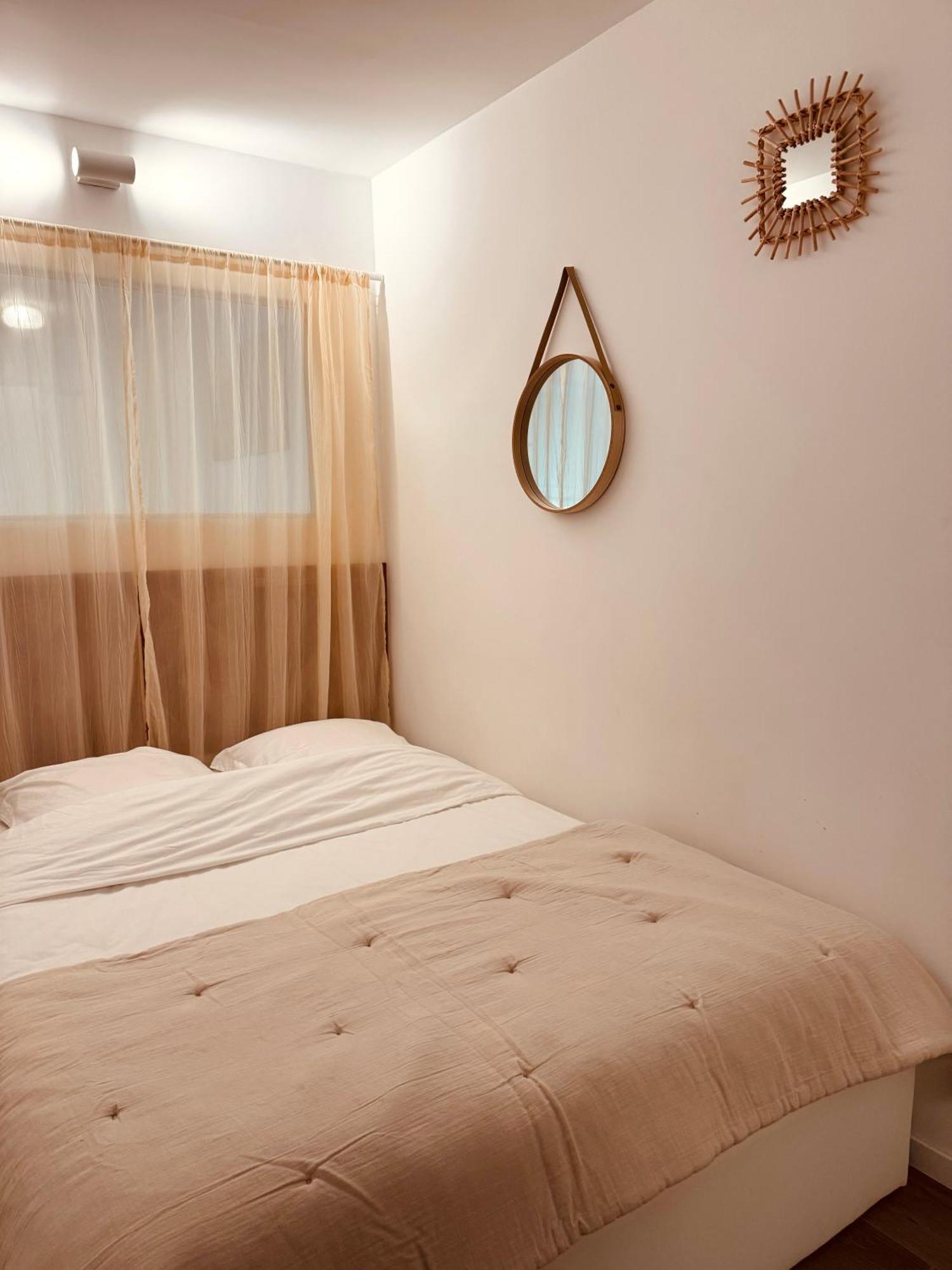 Claelle Appartment - 200M Beach Mandelieu La Napoule Bagian luar foto